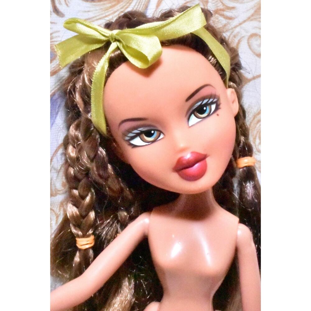 Vtg Bratz MGA Sun-kissed Summer Yasmin Doll Restyled Redressed Clothes Y2K 2004 - Picture 8 of 10